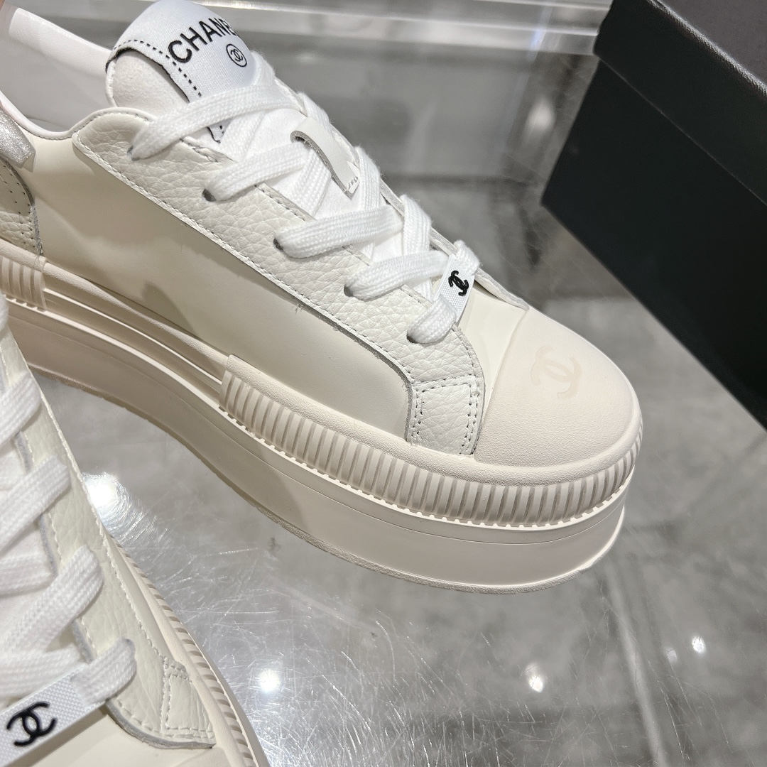 Women's high heels
